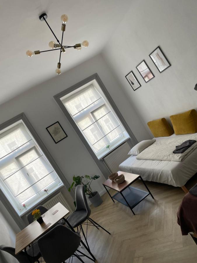 Trendy Apartment Near Schloss Schoenbrunn Viena Exterior foto